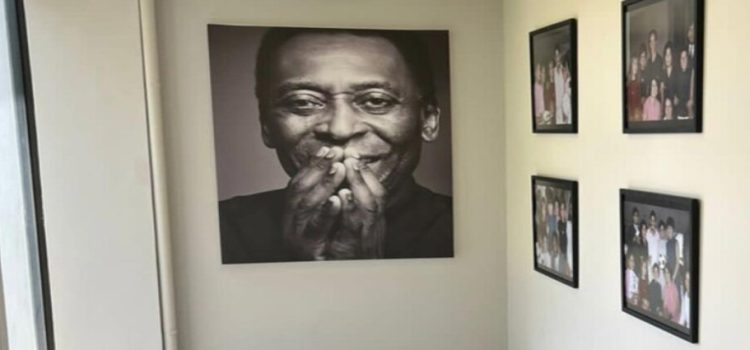 Rinden homenaje póstumo a Pelé en CDMX