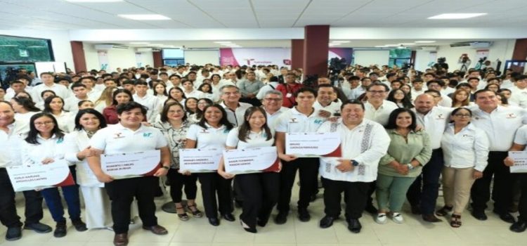 Apoyo a 28 mil jóvenes para que continúen su educación, Tamaulipas