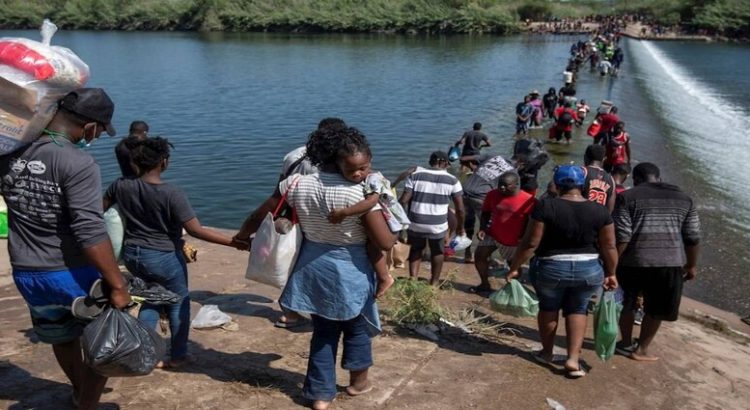 Dos migrantes pierden la vida en el río Bravo