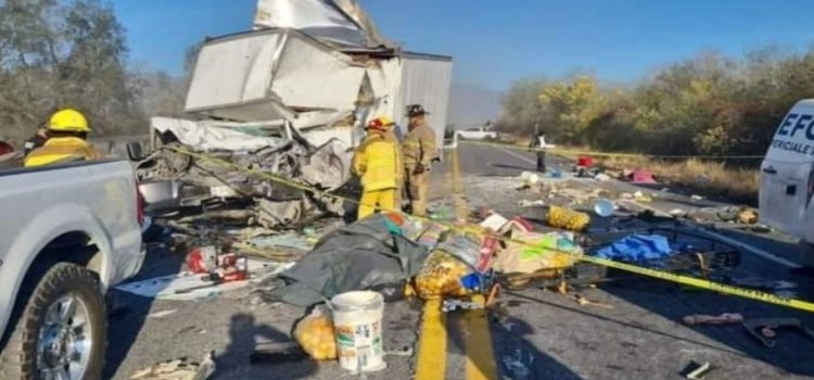 Pierden la vida 8 personas en accidente carretero en Tamaulipas