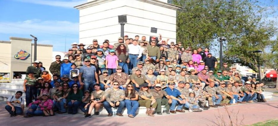 Con un desfile Nuevo Laredo da el banderazo de salida a la temporada de caza