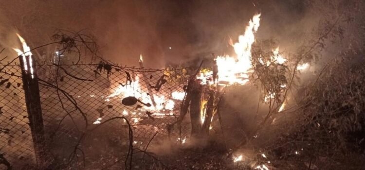 Un calentador ocasiona un incendio en una vivienda y deja de saldo una persona sin vida en Tamaulipas