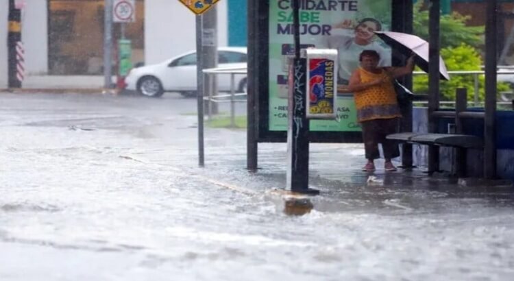 Se alerta de fuertes lluvias intensas y posible formación de tornados en los estados de Nuevo León, Coahuila y Tamaulipas