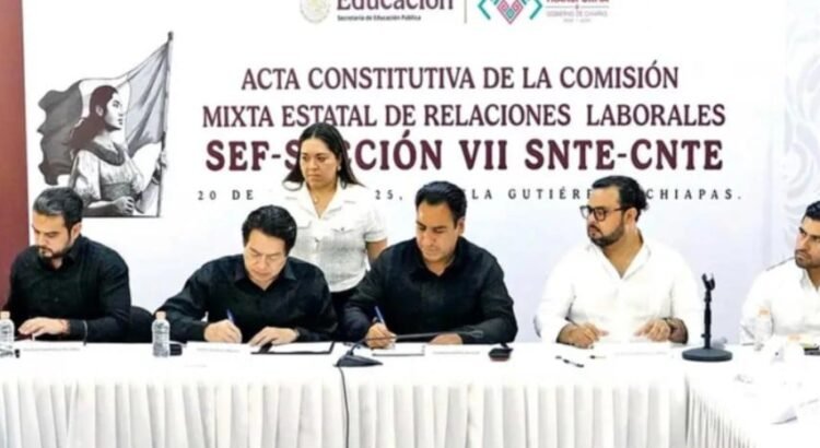No habrá reformas que afecten a los maestros asegura Mario Delgado