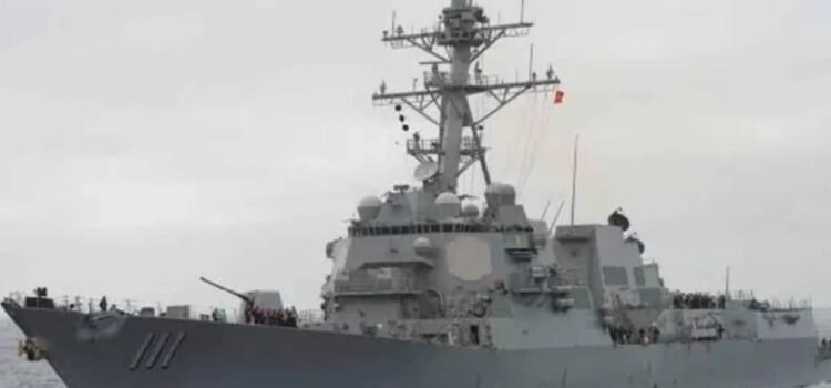 Despliega Estados Unidos otro buque destructor para reforzar la seguridad fronteriza