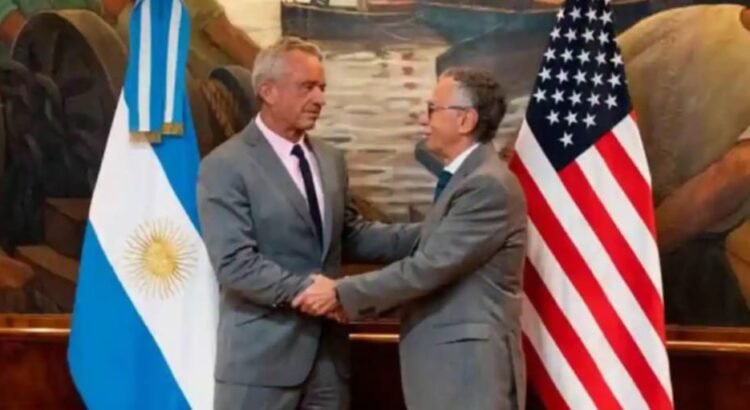 Confirma Argentina su salida de la OMS