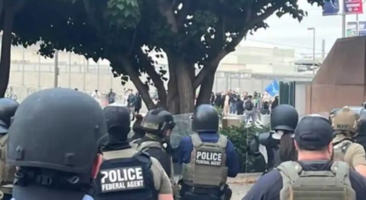 Pide Claudia Sheinbaum no criminalizar a migrantes tras redadas en Los Ángeles