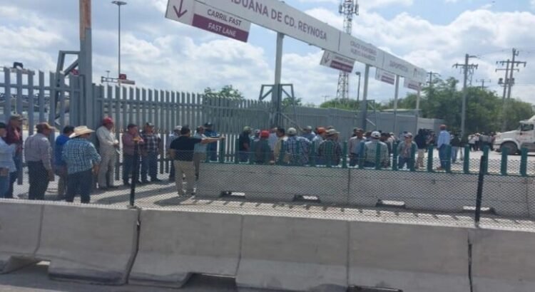 Varios choferes de Didi bloquearon la carretera Reynosa-Monterrey en Tamaulipas