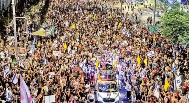 Miles se manifestaron en Tel Aviv contra plan de ocupación de Gaza