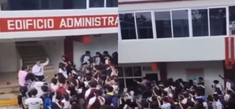Unos estudiantes del Cetis 78 en Tamaulipas golpean a un profesor acusado de acoso