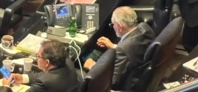 Prefiere Adán Augusto ver la Champions League que atender la sesión del senado