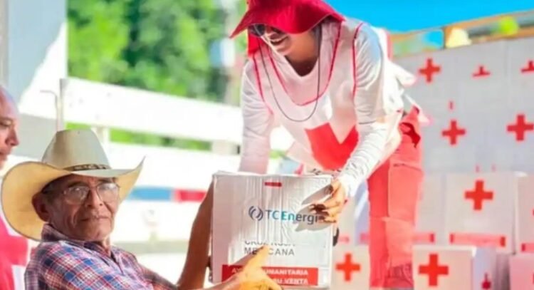 Conmina Cruz Roja a la población a donar más ayuda para damnificados por inundaciones