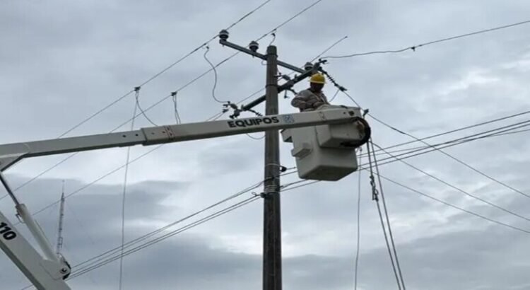 El norte del estado de Tamaulipas deja sin energía a sur El norte del estado de Tamaulipas deja sin energía a sur